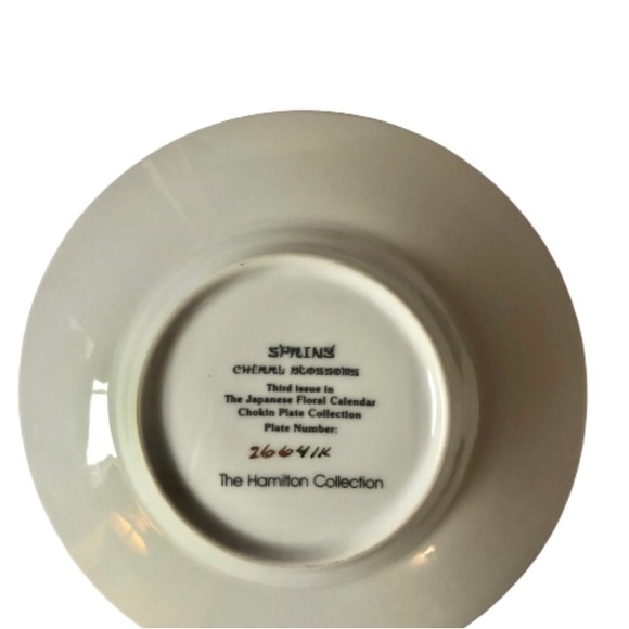 The Hamilton Collection -The Japanese Floral Calendar CHOKIN Set of 4. - Picture 3 of 10